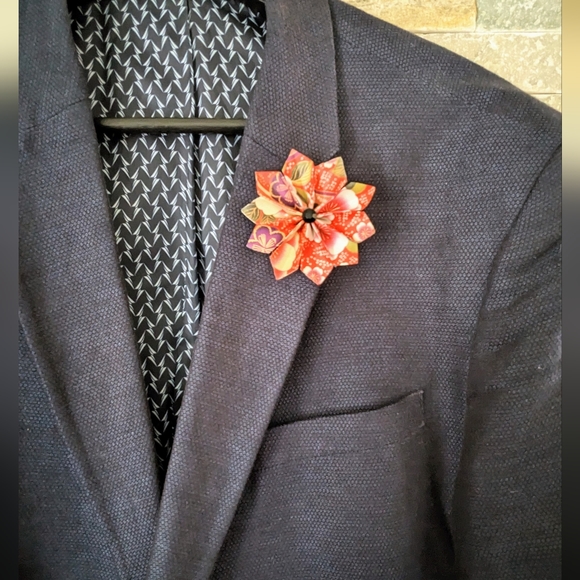 Red and Purple Paper Flower Lapel - Picture 3 of 4